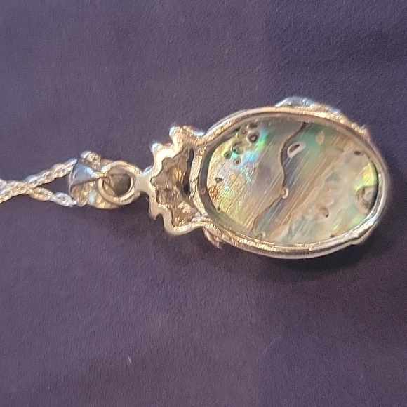 18 " inch Silver chain with Abolone and 7 CZs! Beautiful! - Picture 4 of 10